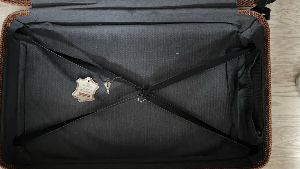 Чемодан кожаный Чехословакия