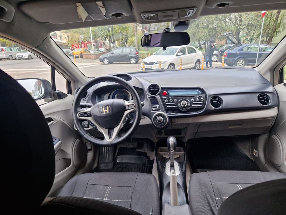 HONDA Insight 2010 — imagine 3