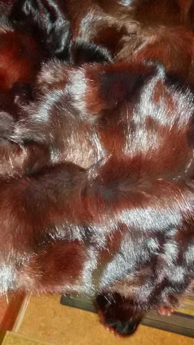 Продам шубу натуральную