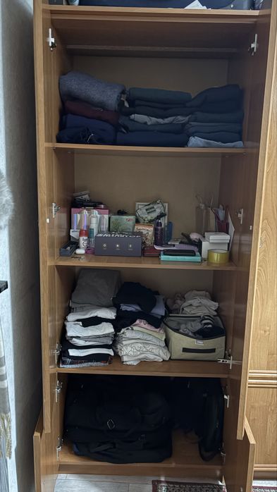 Продам шкаф и кровать