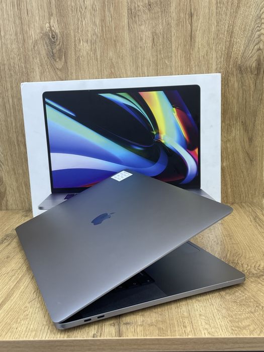 Macbook Pro 16 razmer 1 sikl full karobka