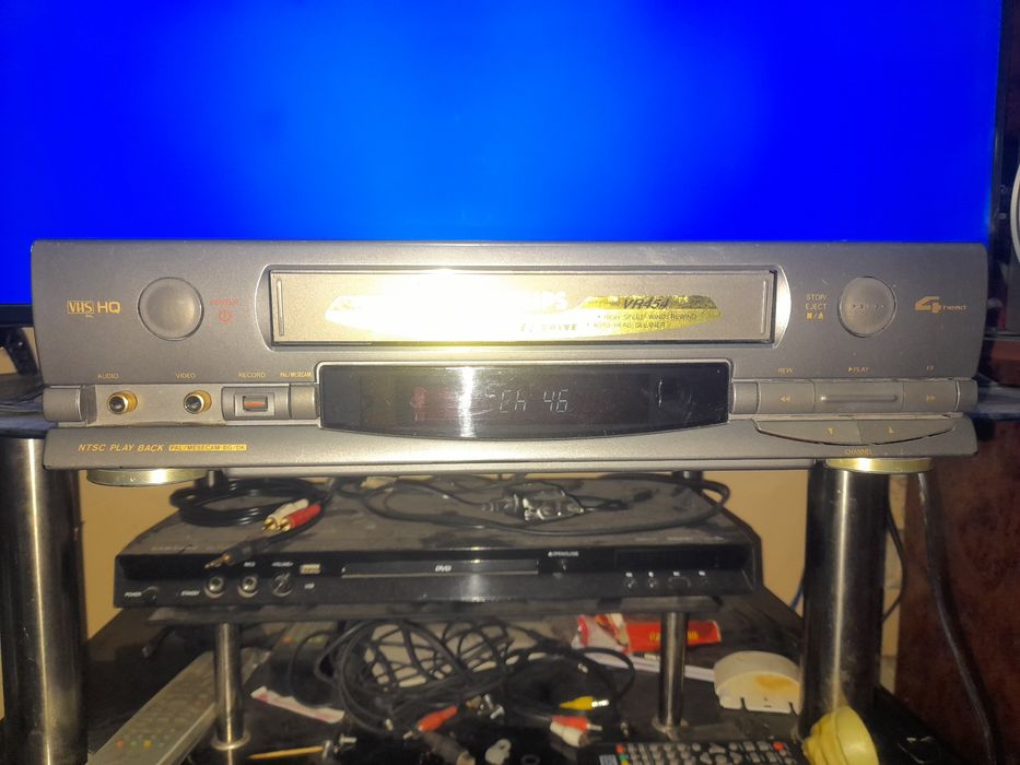 PHILIPS videomaginitafon sotiladi