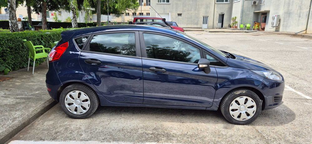 Ford Fiesta 2014• Два комплекта гуми и два ключа• Сервизна история