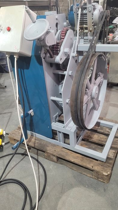 masina de virolat roluit indoit curbat teava arce solar