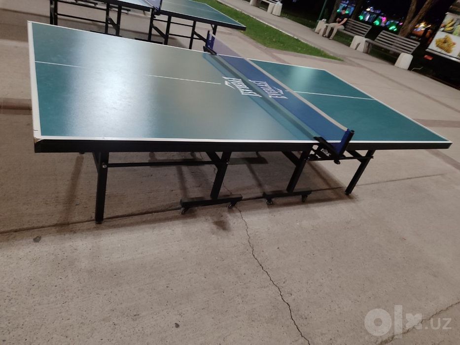 Tennisla  sotiladi