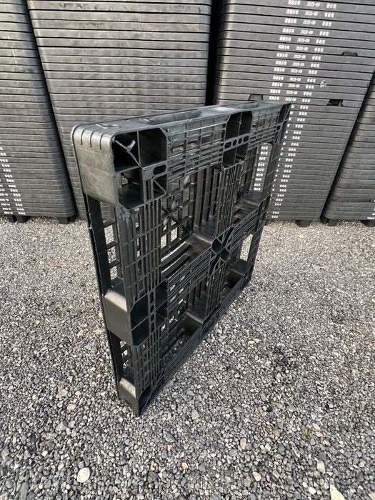 Paleti plastic 105x105x12