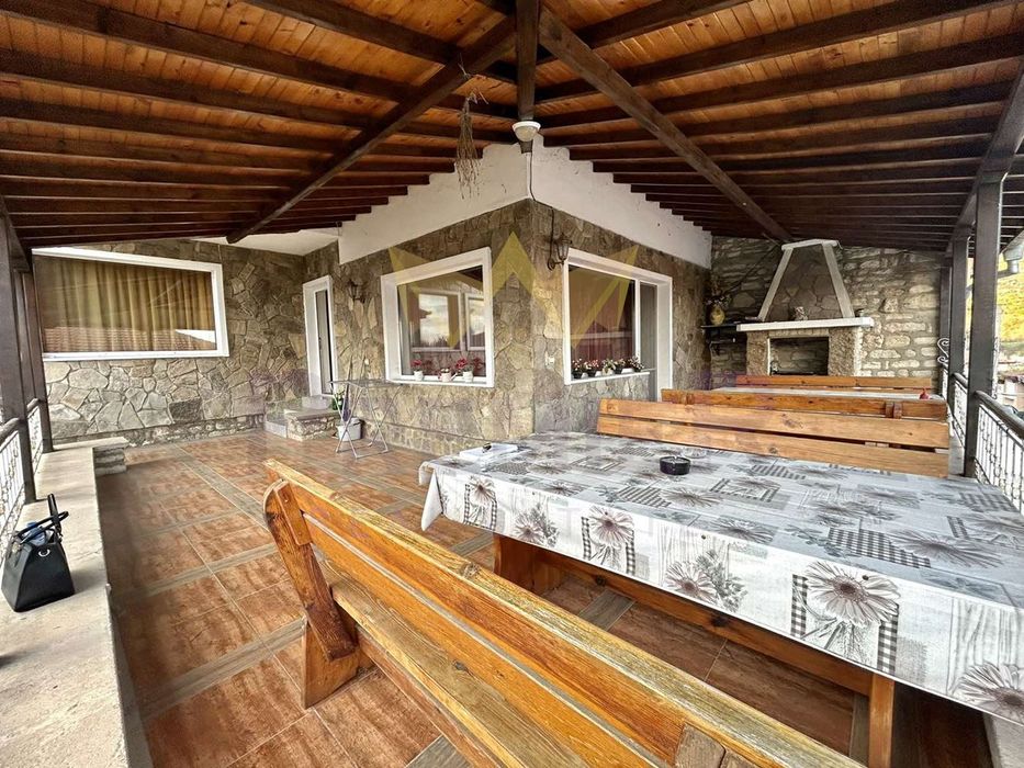 Продава се Къща в Балчик - 360 кв.м за 831 €/кв.м - Снимка #3