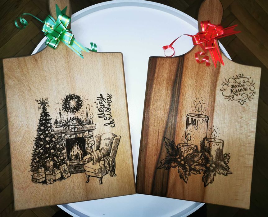 Дървена дъска с лазерна пирография за Коледа! Може да се сложи име!