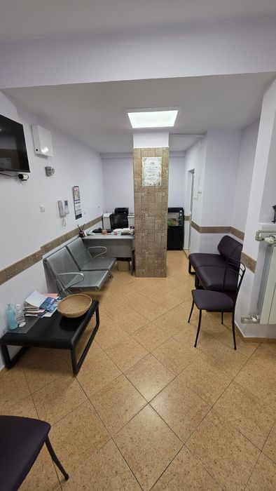 Дава се под наем Заведение в София, Оборище - 23 кв.м за 900 € - Снимка #1