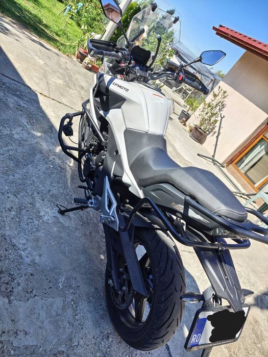 CF MOTO 700MT ABS 2023