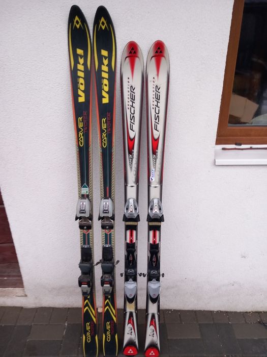 schiuri lungime 168 și 157 cm