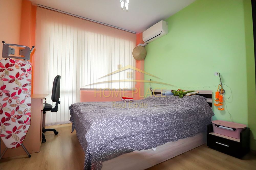 Тристаен апартамент Под Наем в района на Базар Левски