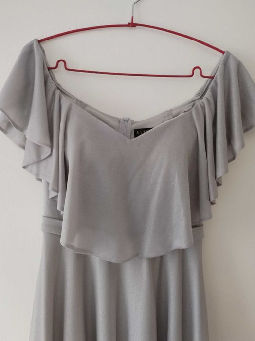 Официална рокля за поводи