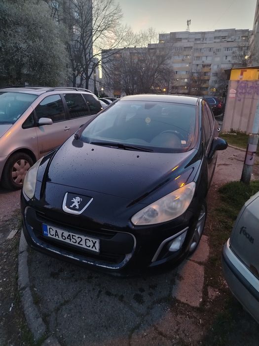 Пежо 1.6еHDi много добро състояние