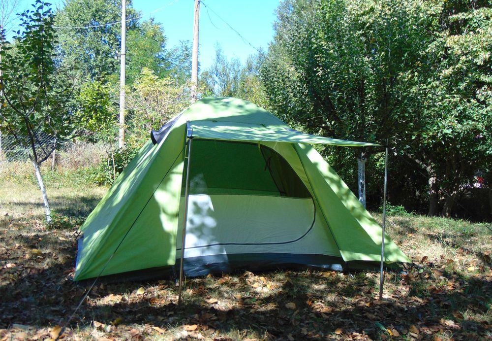 Четириместна палатка