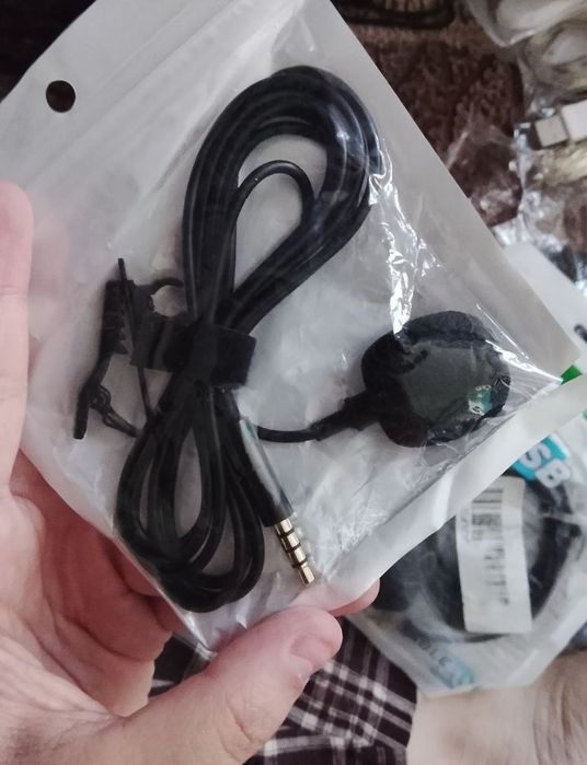 Микрофон для ноутбука телефона и остальной атрибутики