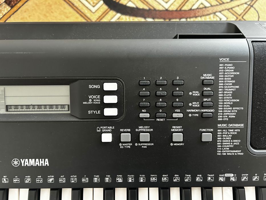 Синтезатор Yamaha