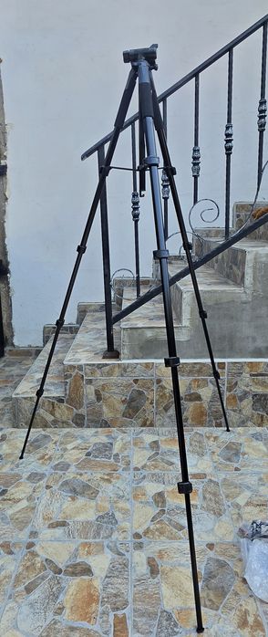 Статив (тринога) Tripod