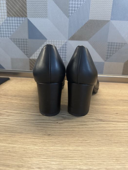 Дамски черни обувки 41 номер