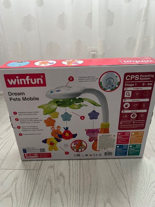 WINFUN Музикална въртележка с лампа прожектор