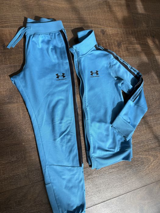 Детски спортен екип UNDER ARMOUR