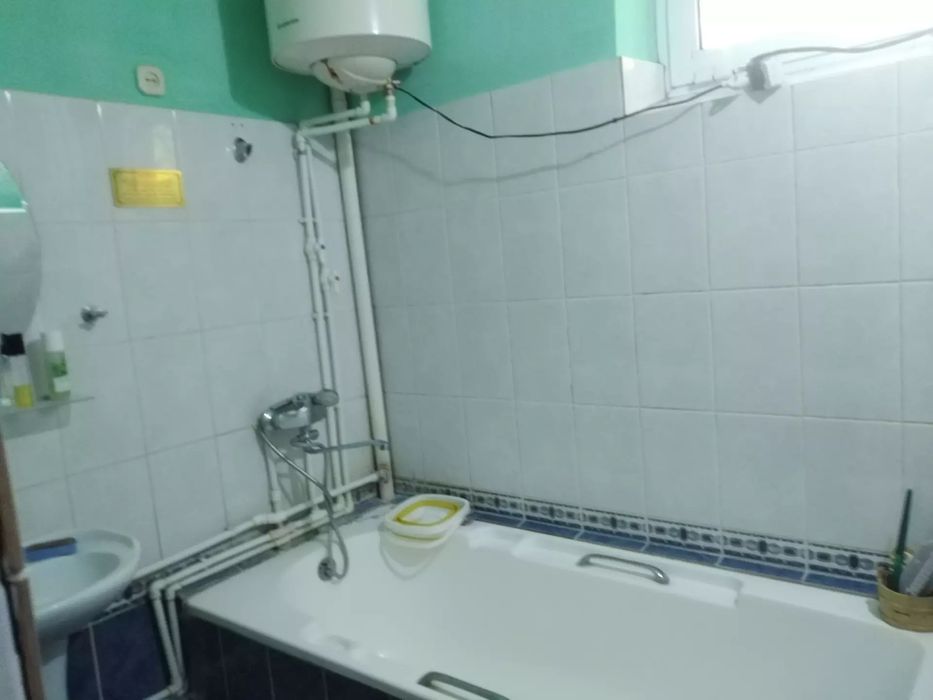 Уй сотилади квартира 4х хонали.    2 номерим 99#45655#88