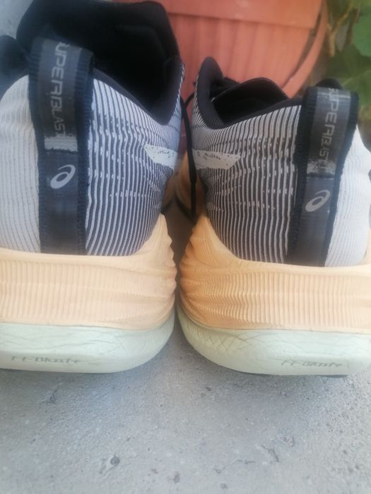 Мъжки маратонки Asics 45 superblas