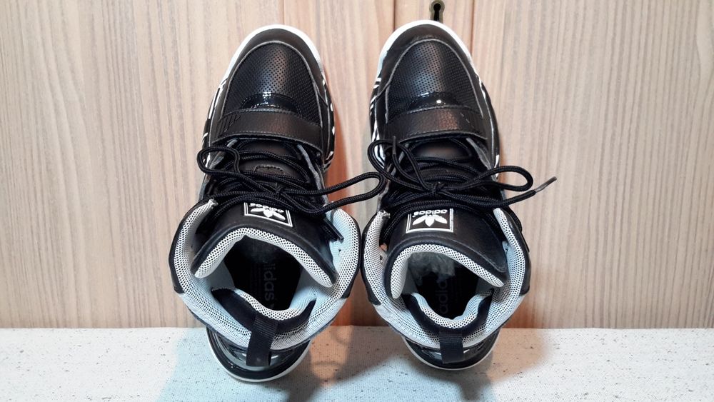 Adidasi Adidas nr 43 1/3