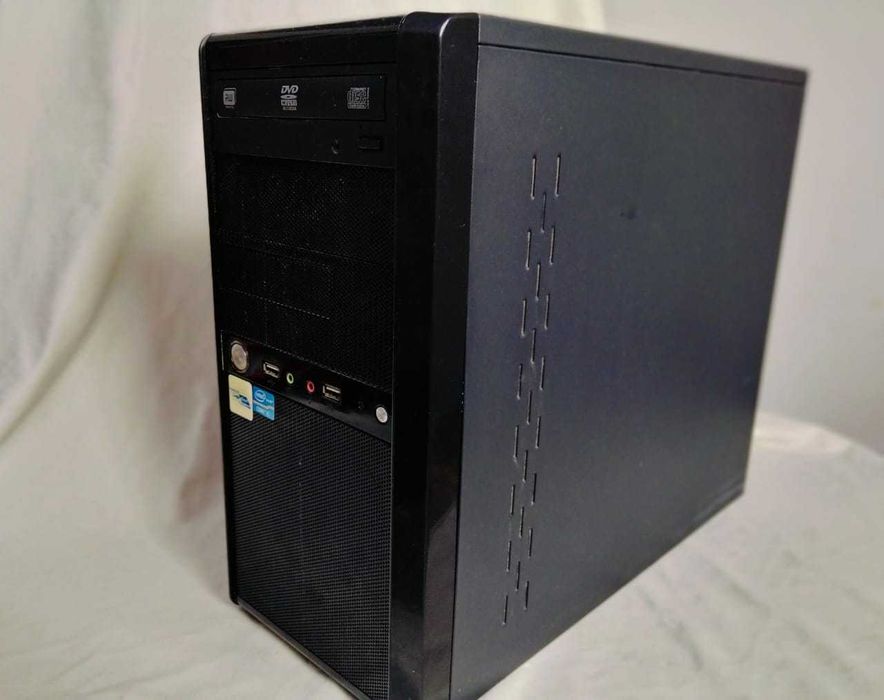 Logycom Компьютер на столе