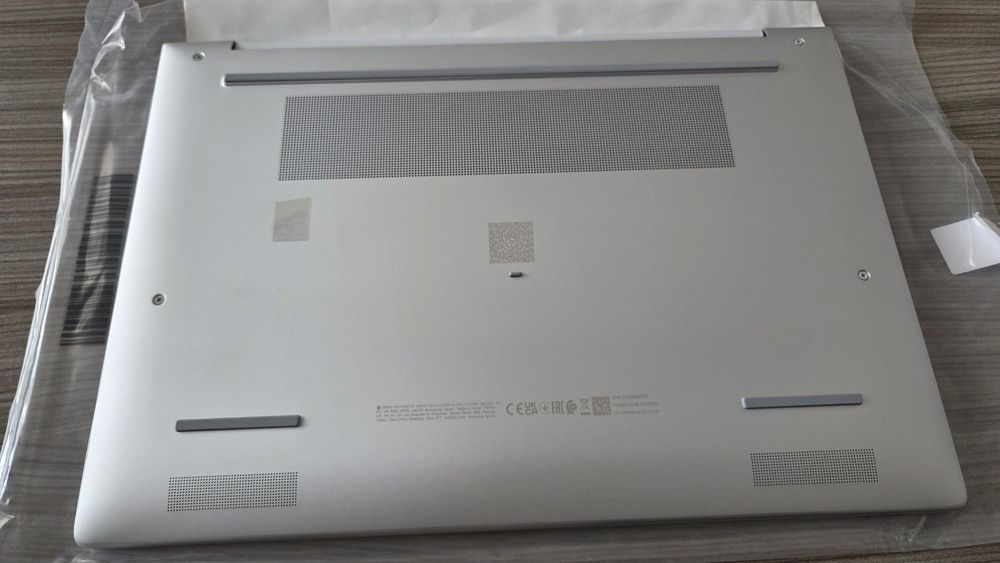 Laptop HP Elitebook G8 g1a 16