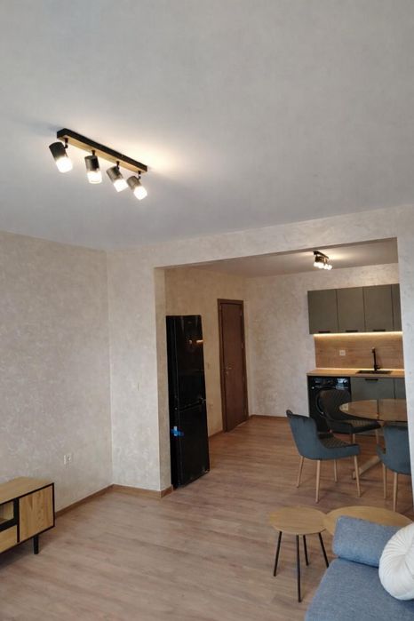 Дава се под наем Тристаен апартамент в София, Гео Милев - 80 кв.м за 867.51 € - Снимка #4