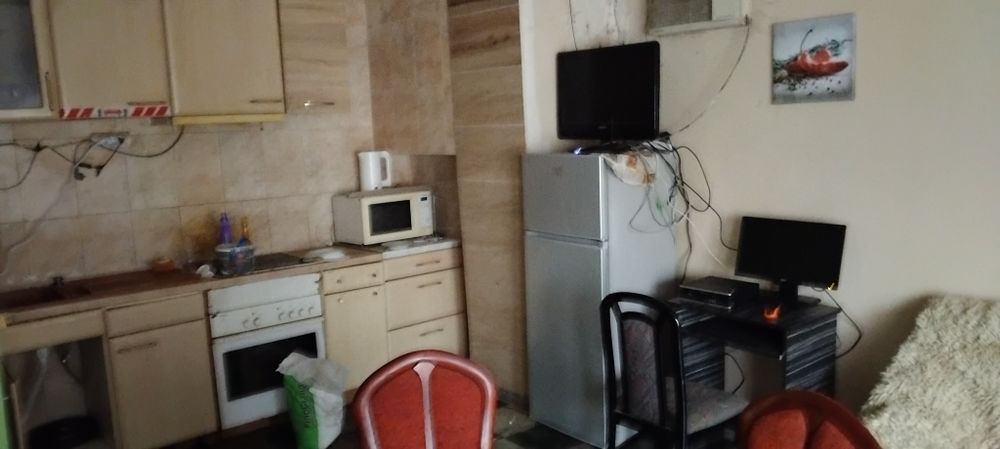 под наем 4 стан  в центъра Плавдив