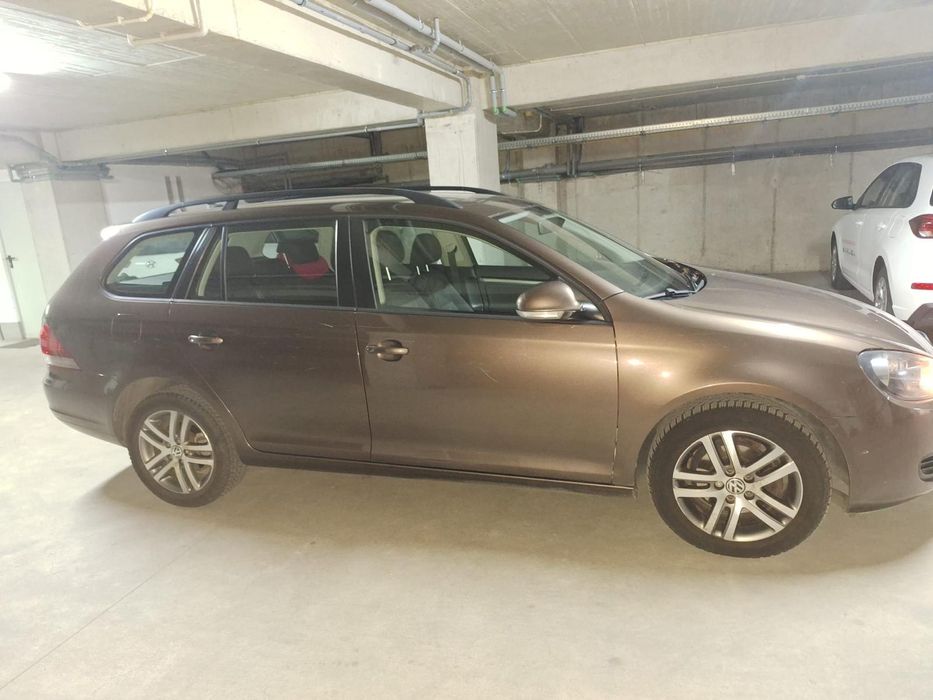 Vând  Volkswagen Golf  6