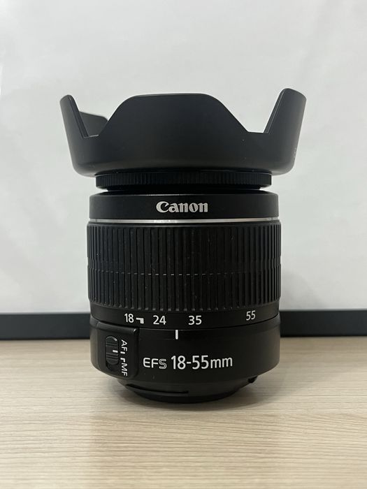 Объектив Canon 18-55mm с блендой