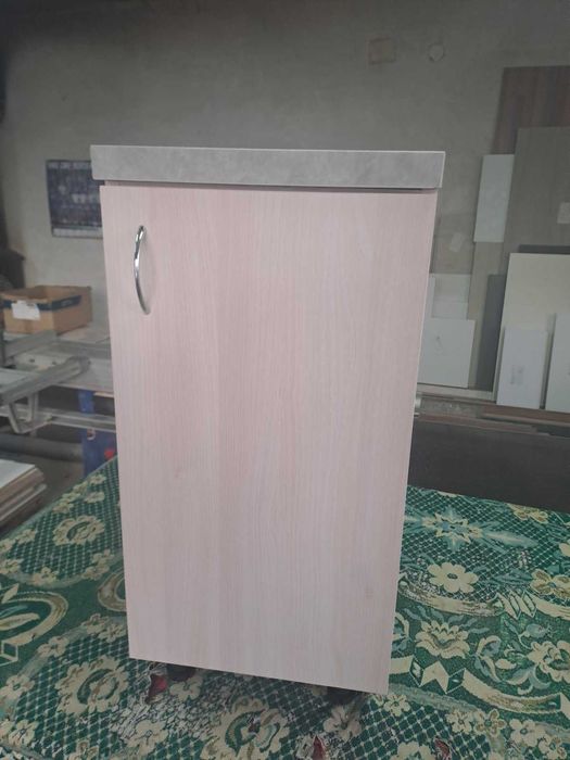 Кухненски шкаф .