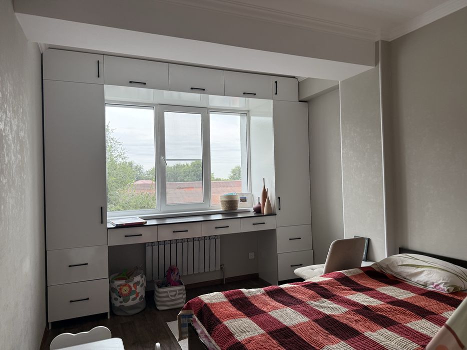 Спальный гарнитур.