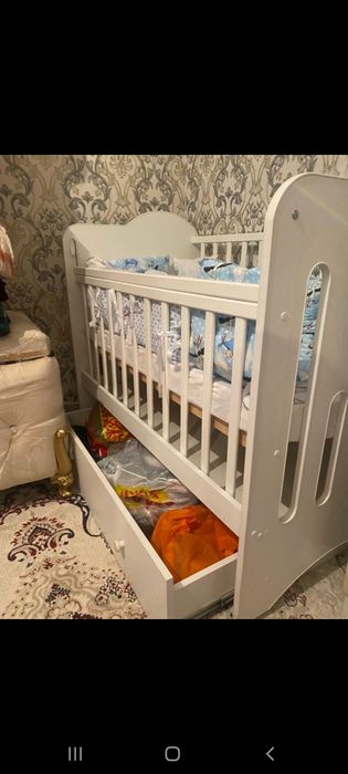 Балалардың төсегі ( манеж)