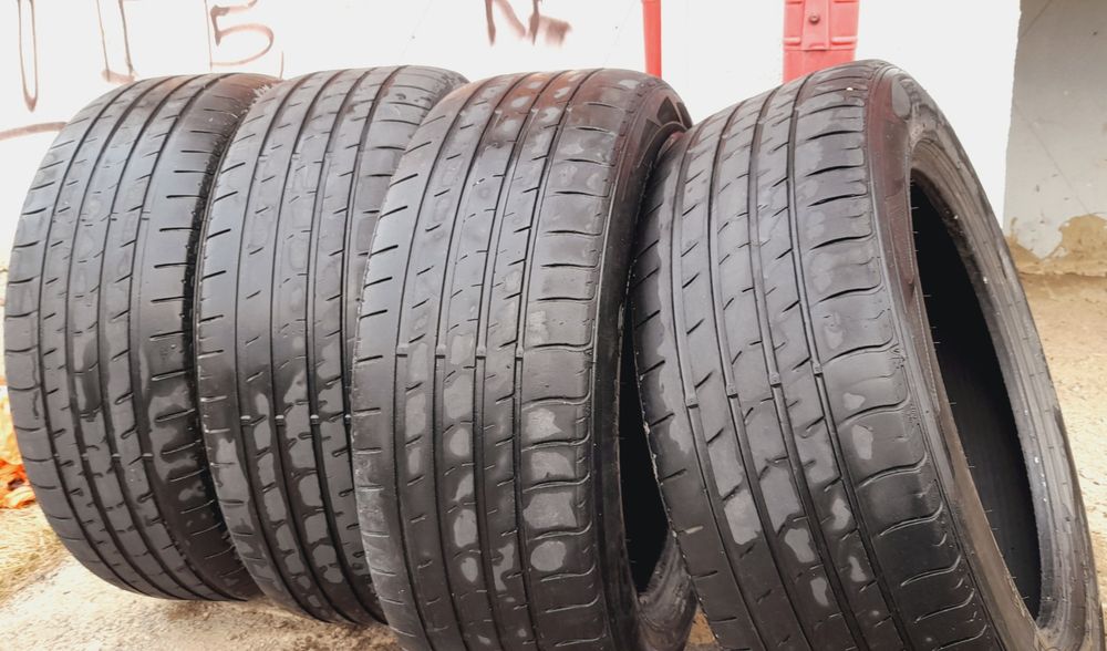 Колёса 234/55/18 комплект. Цена 45 тысяч.