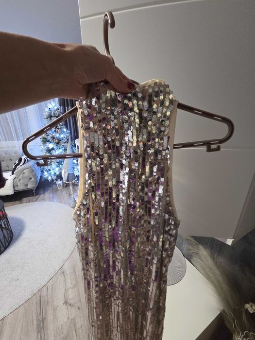 Бляскава рокля, М размер