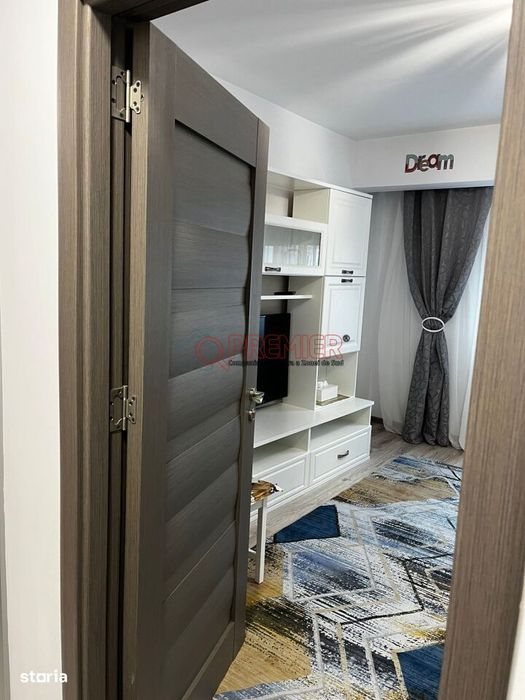Piata Resita - apartament modern 3 camere