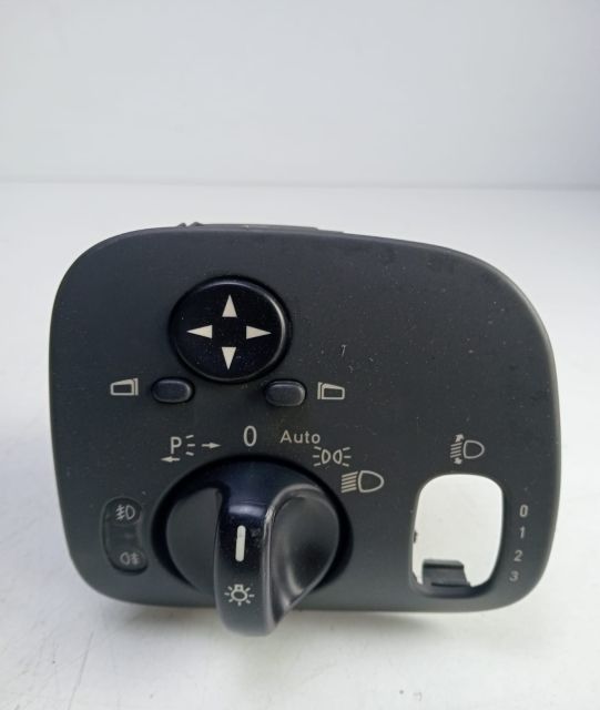 Bloc lumini A2035450604 Mercedes-Benz C-Class W203