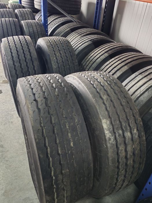 Anvelope 385 65 R 22.5 continental.