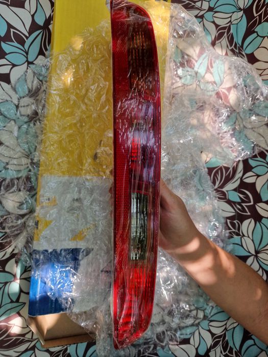 Задни светлини MAGNETI MARELLI за Audi Q3 8u
ляво