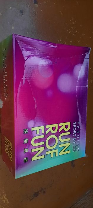 новые кроссовки синие