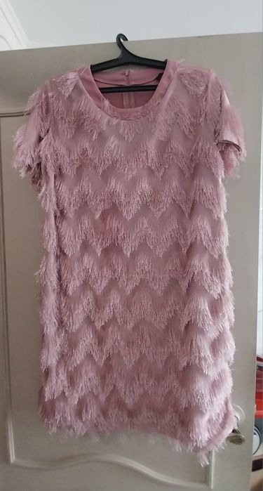 Продам вечерние платья