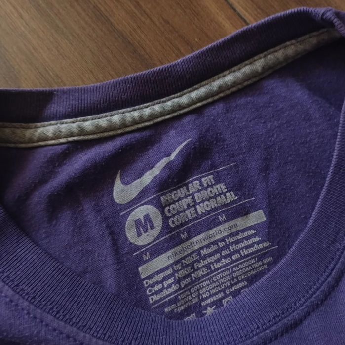 Tricou Nike Air.