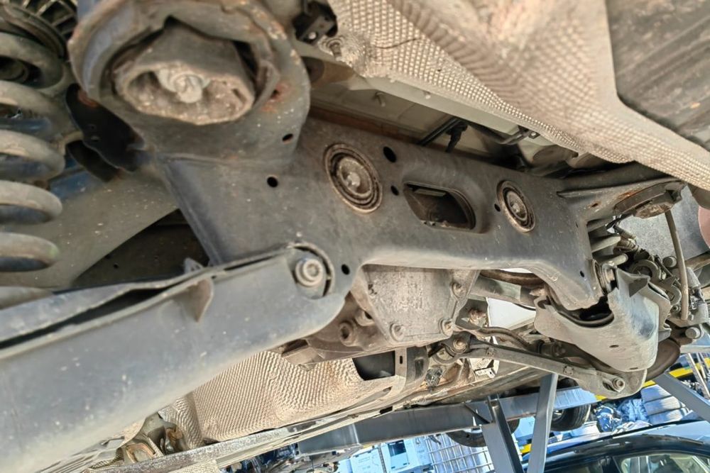 Punte spate Mercedes C-Class  W205