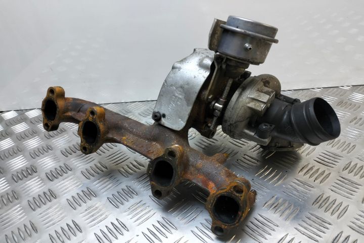 Turbina  Turbo Turbosuflanta 1.9 tdi 03G253019K Volkswagen VW Caddy a