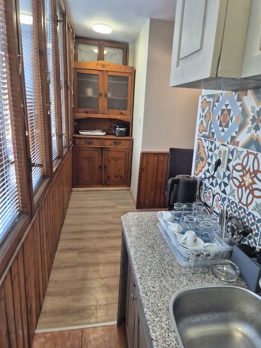 Дава се под наем Четиристаен апартамент в Пловдив, Централна гара - 98 кв.м за 612 € - Снимка #21