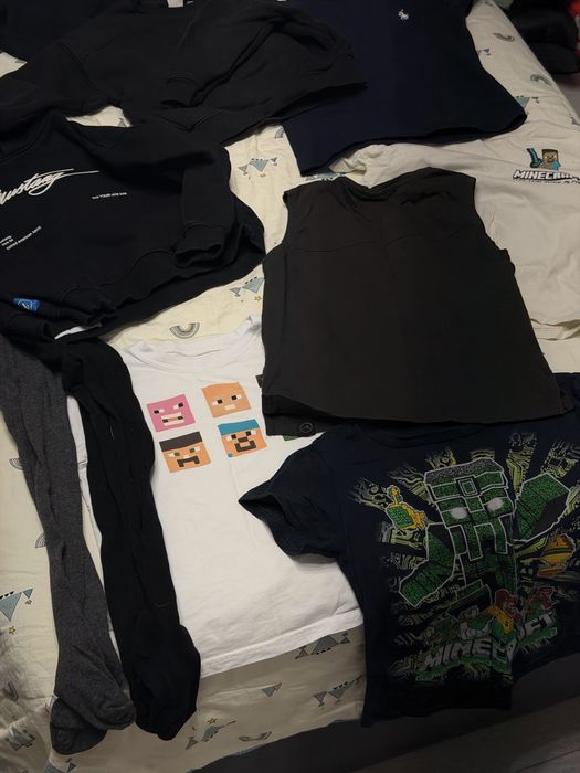 Продам одежда для мальчика 4-5 лет